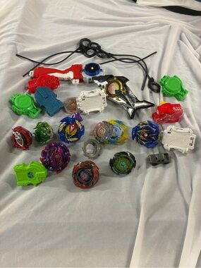 Hasbro Beyblades Lot
